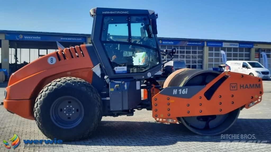 Hamm H 16 i Pôdne kompaktory