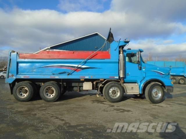 International 9200 i Sklápače