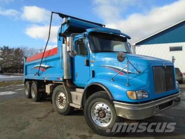 International 9200 i Sklápače
