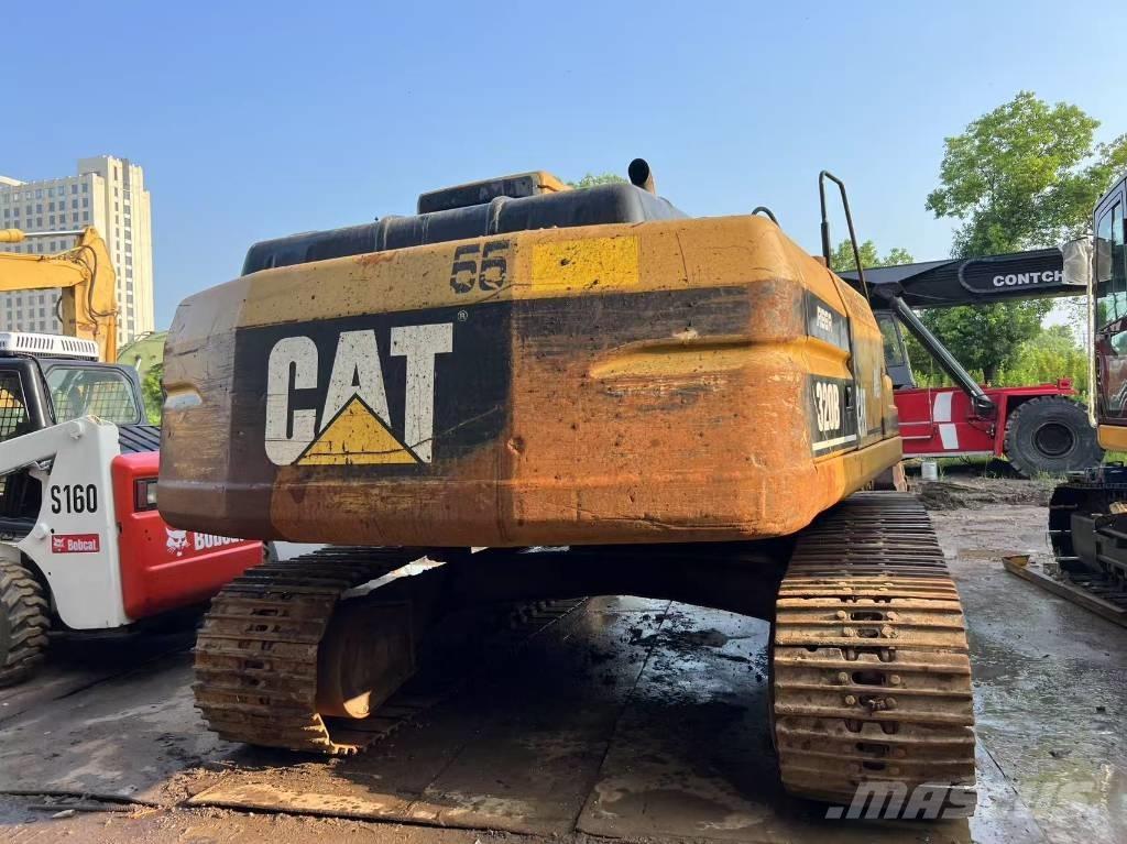 CAT 320BL Pásové rýpadlá
