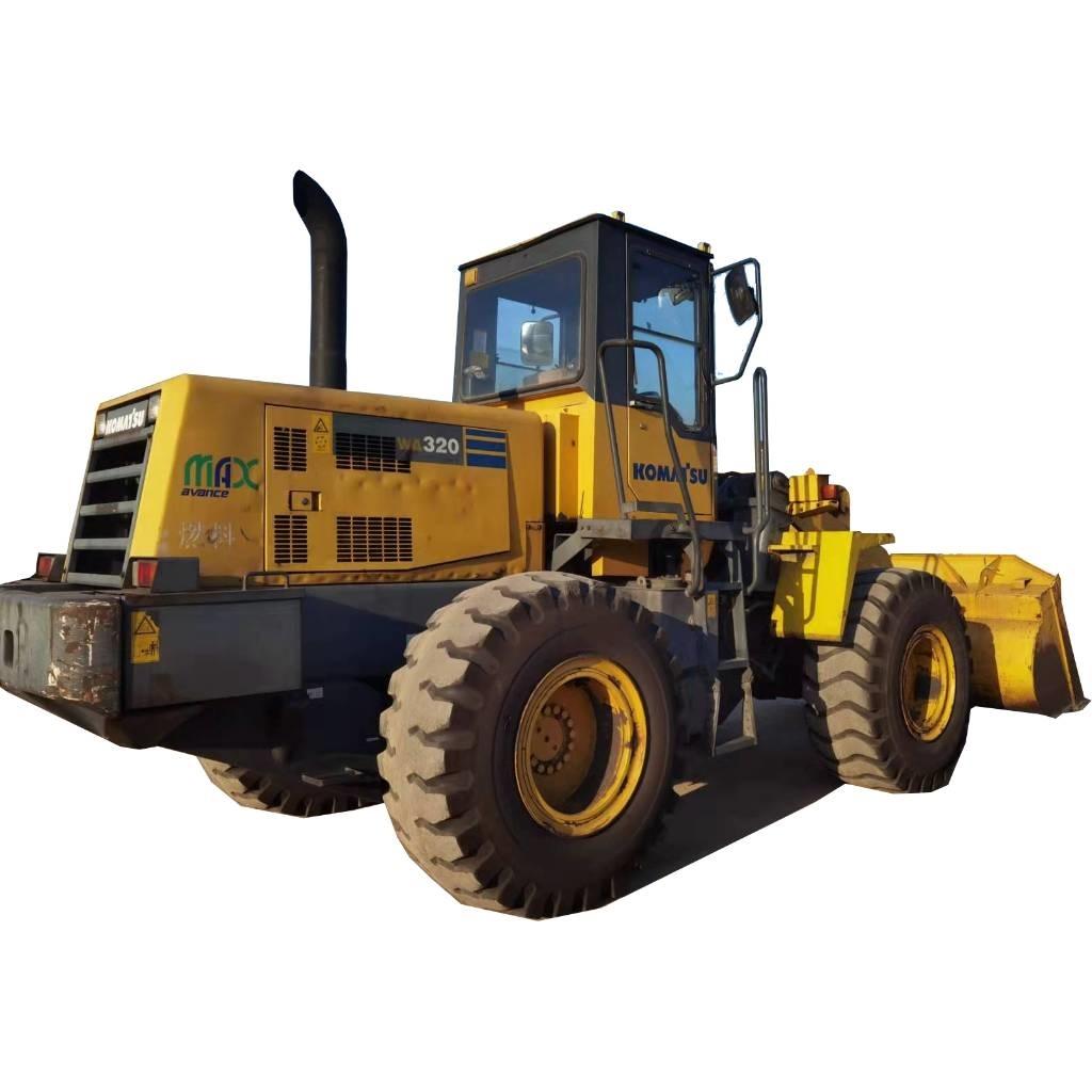 Komatsu WA 320-3 Kolesové nakladače