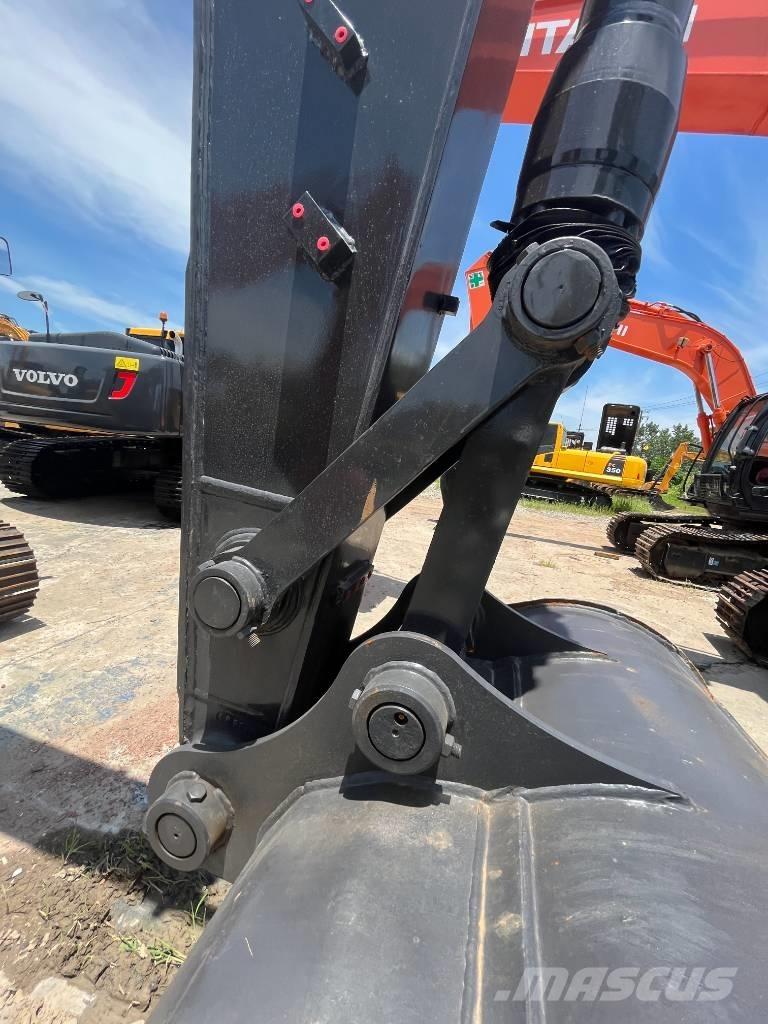 Volvo EC 140 Pásové rýpadlá