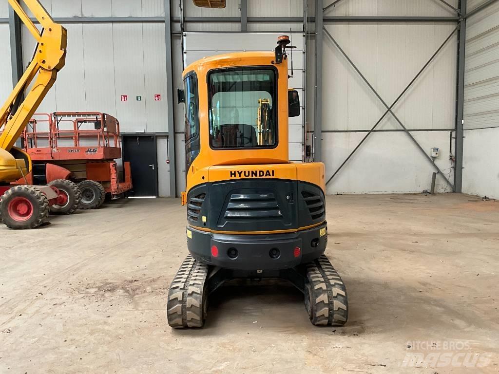 Hyundai 30 Z-9 AK Mini rýpadlá < 7t