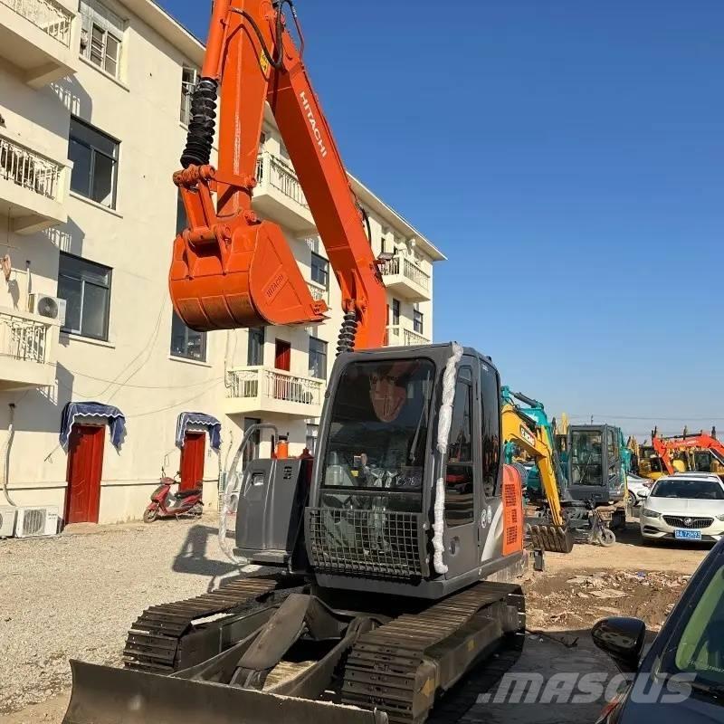 Hitachi ZX 70 Midi rýpadlá 7 t - 12 t