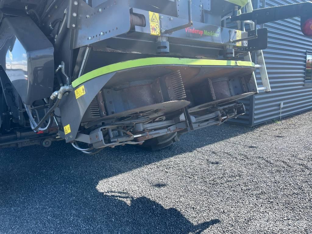CLAAS Lexion 780 TT Kombinované zberacie stroje