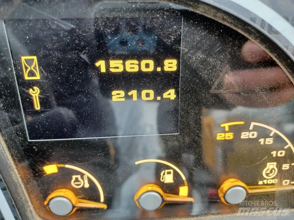 JCB 540-170 Teleskopické manipulátory