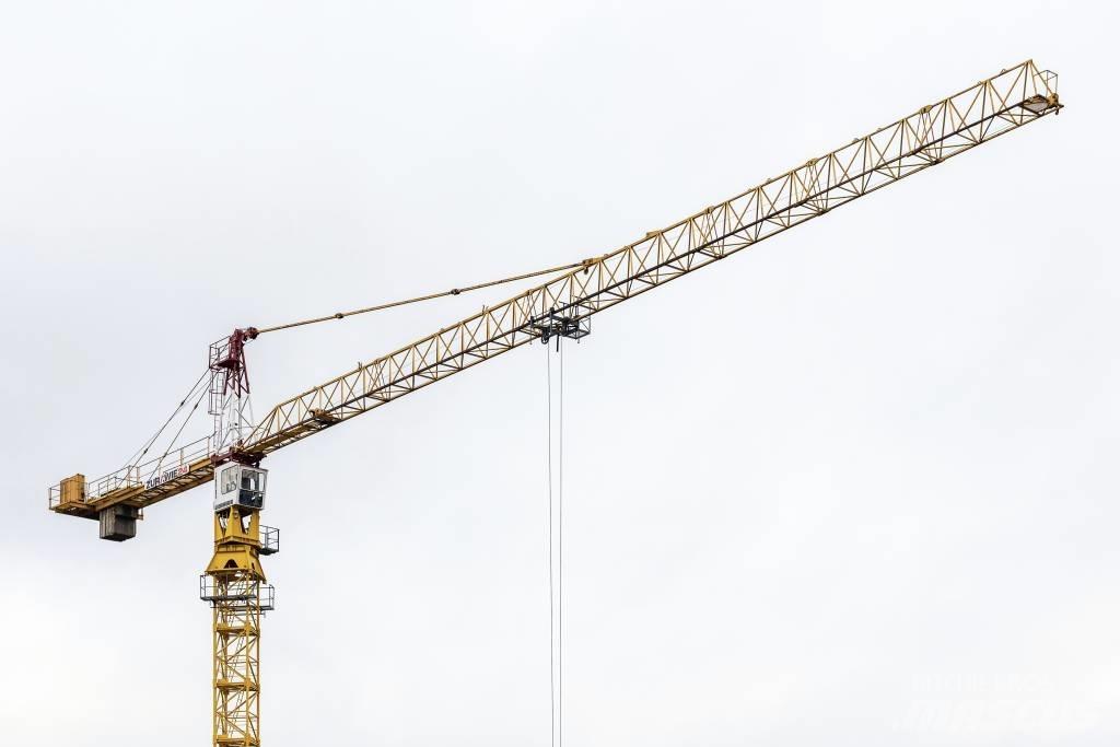 Liebherr 80HC Stavebné žeriavy