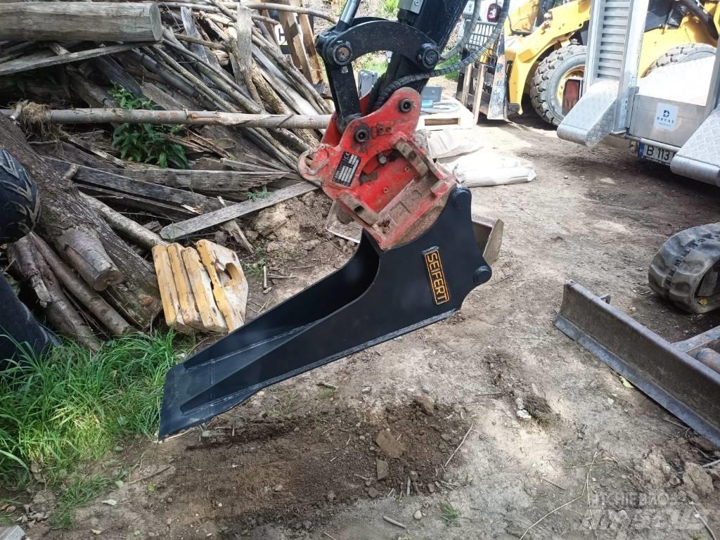 CAT 301.6  05A Mini rýpadlá < 7t