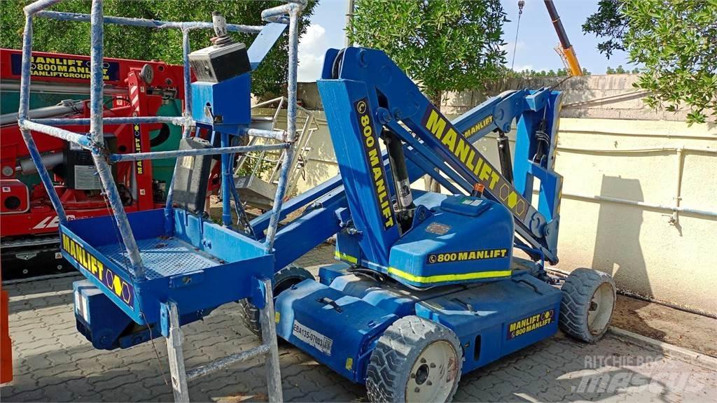 UpRight AB38 Kĺbové plošiny