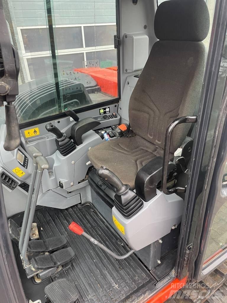 Kubota KX080-4a Midi rýpadlá 7 t - 12 t