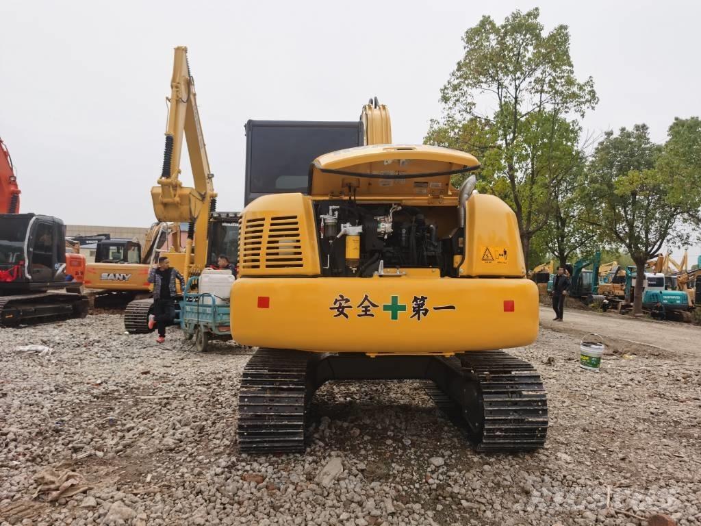 Komatsu PC 70-8 Pásové rýpadlá