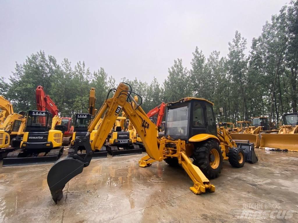 JCB 3 CX Rýpadlo-nakladače