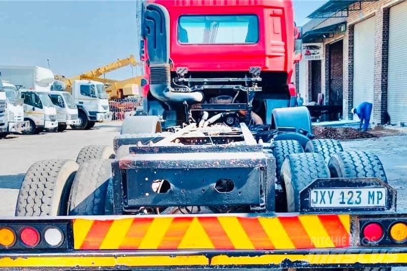UD CGE 370 8x4 Ďalšie nákladné vozidlá
