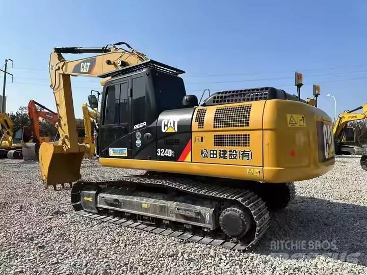 CAT CAT324D2 Pásové rýpadlá
