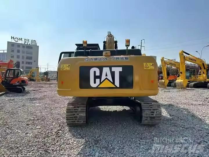 CAT CAT324D2 Pásové rýpadlá