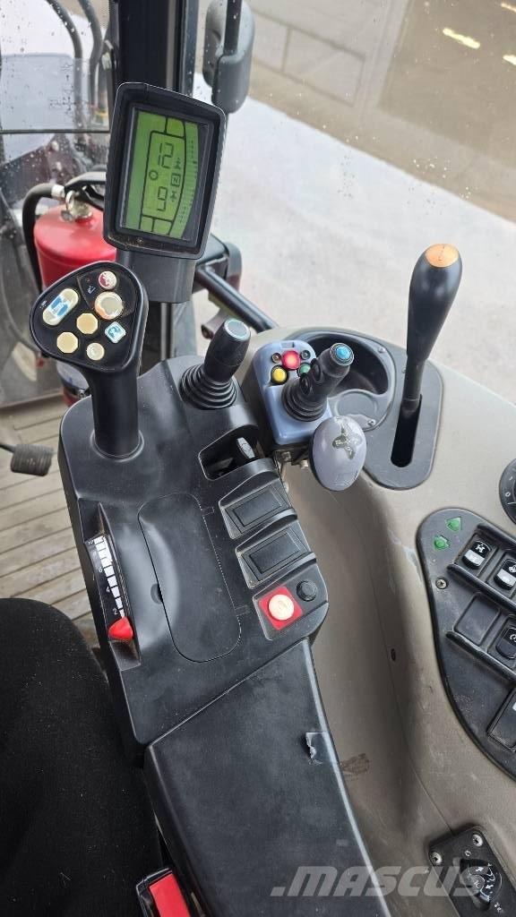 Case IH MXU 135 Traktory