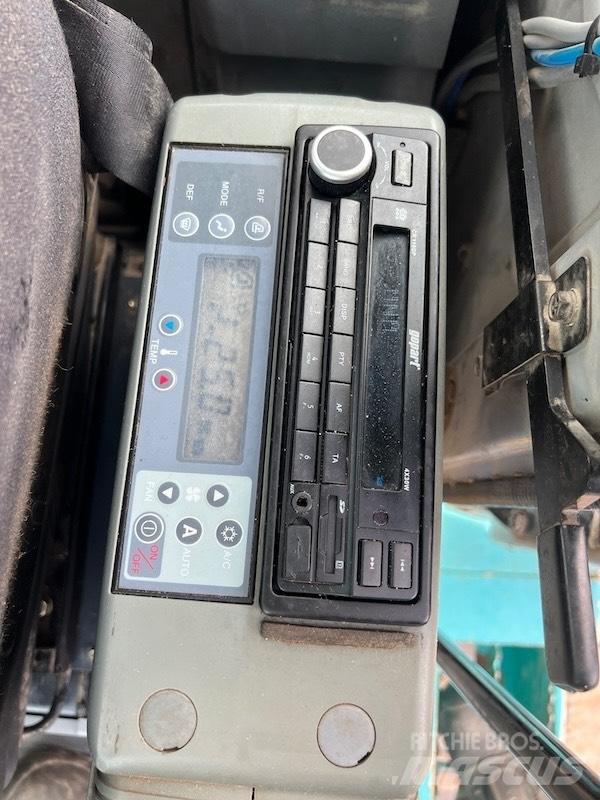 Kobelco SK 235 SR LC Pásové rýpadlá