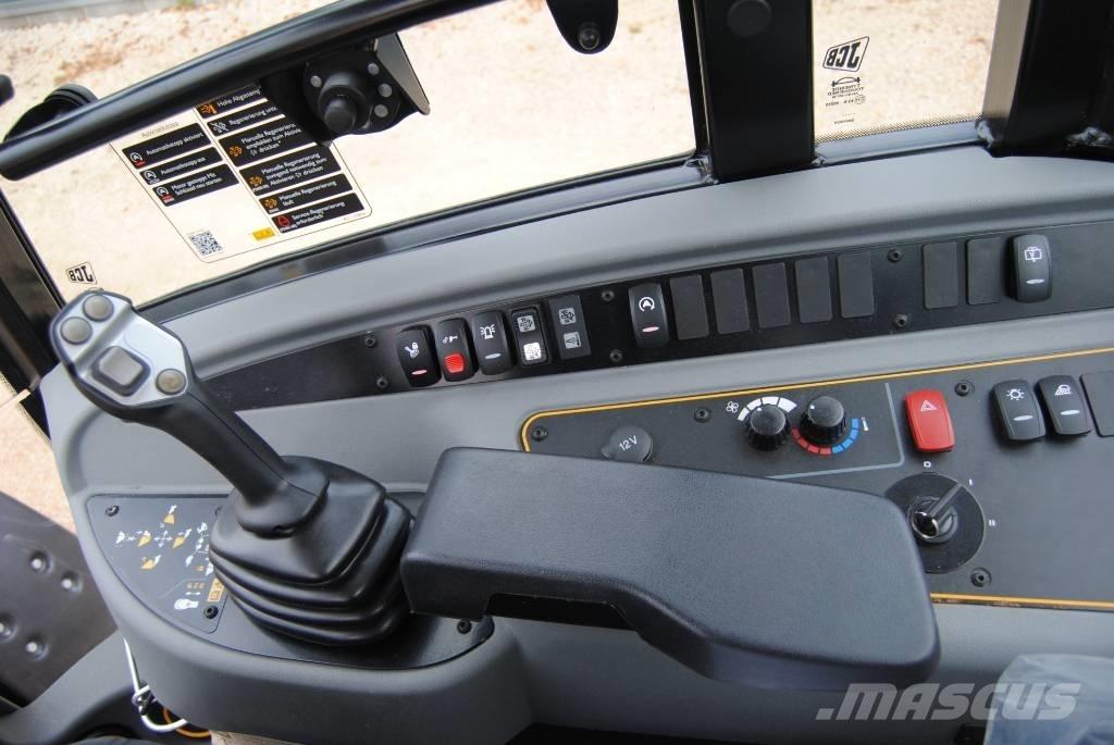 JCB 409 Kolesové nakladače