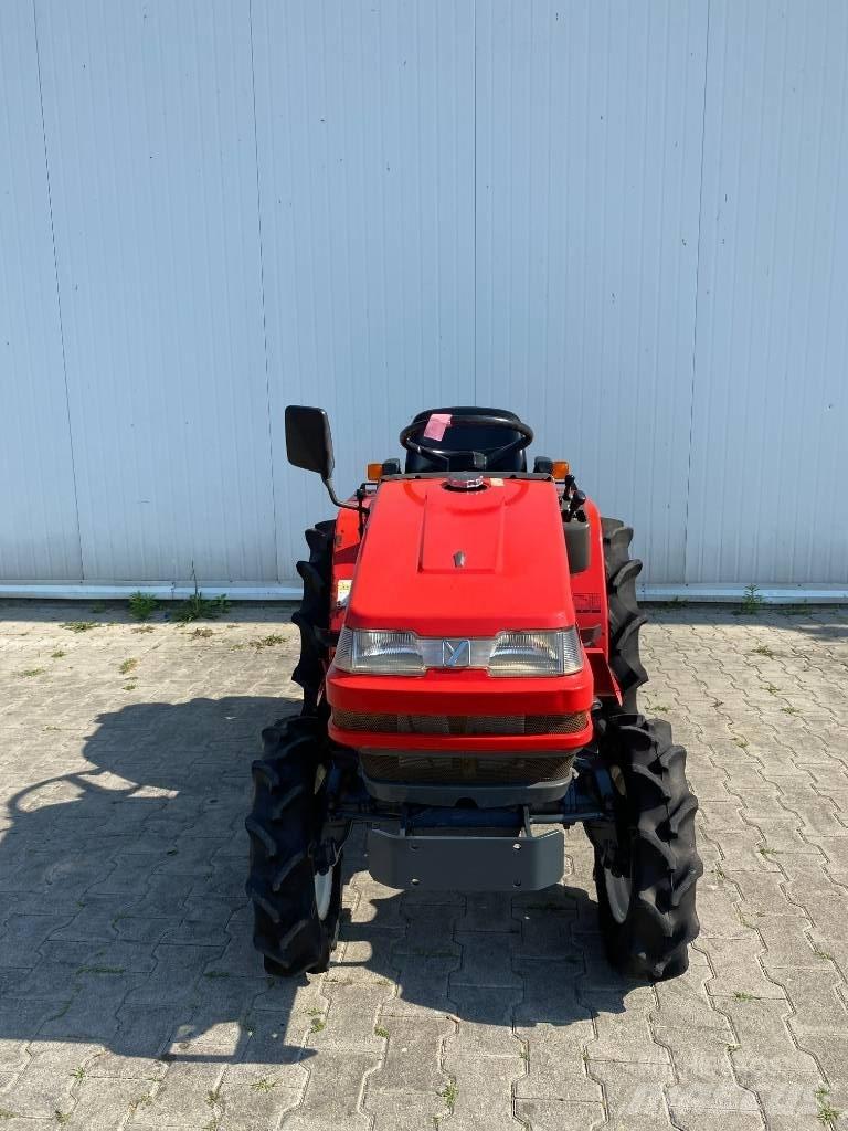 Yanmar Ke4 Kompaktné traktory