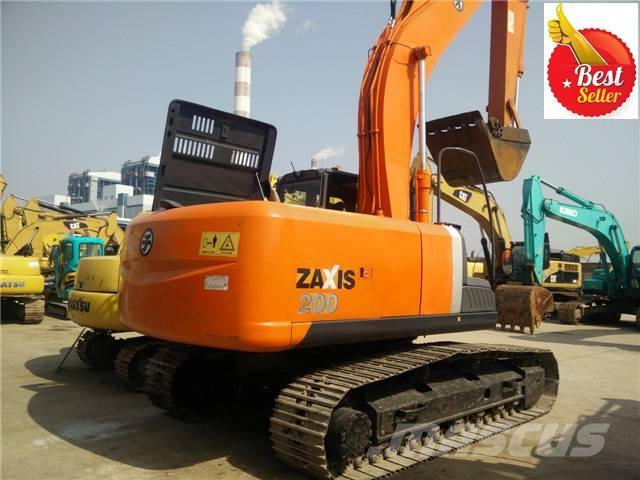 Hitachi ZX 200 Pásové rýpadlá