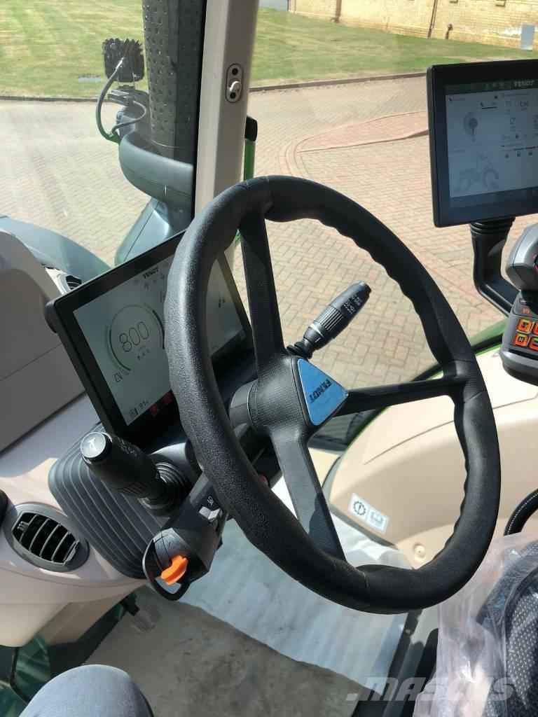 Fendt 718 Vario Traktory