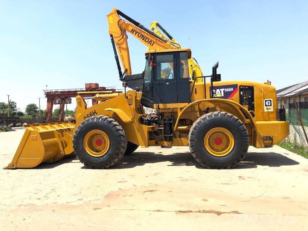CAT 966H Kolesové nakladače