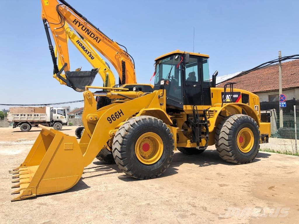 CAT 966H Kolesové nakladače