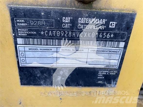 CAT 928H Kolesové nakladače
