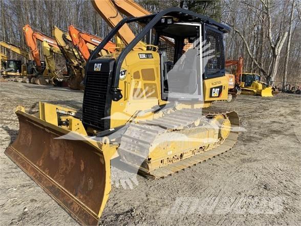 CAT D3K2 LGP Pásové dozéry