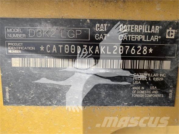 CAT D3K2 LGP Pásové dozéry