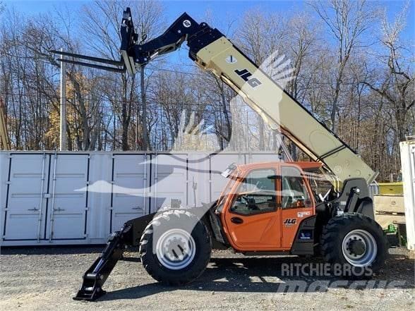 JLG 1255 Teleskopické manipulátory