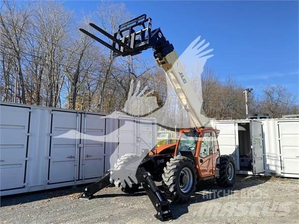 JLG 1255 Teleskopické manipulátory