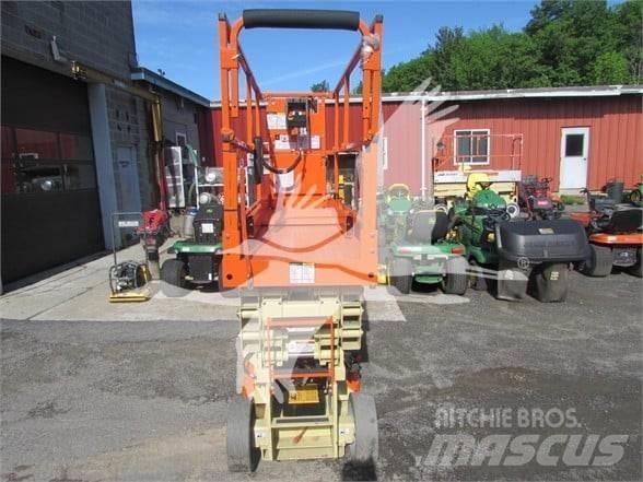 JLG 2632ES Nožnicové zdvíhacie plošiny