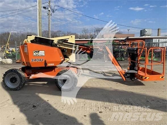 JLG 340AJ Kĺbové plošiny