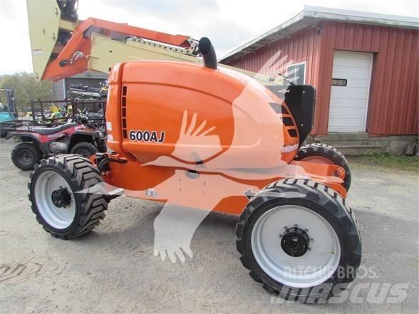 JLG 600AJ Kĺbové plošiny