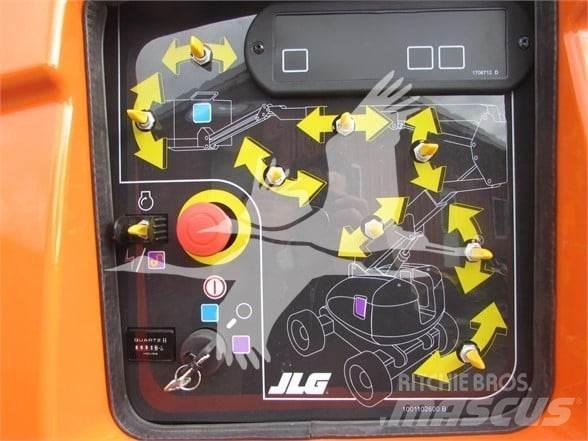 JLG 600AJ Kĺbové plošiny
