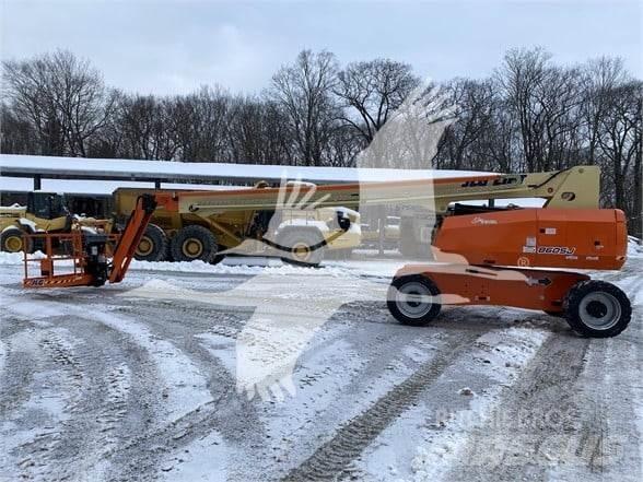 JLG 860SJ Teleskopické plošiny