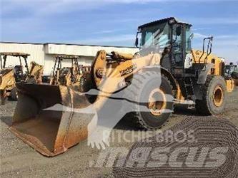 Kawasaki 80Z7 Kolesové nakladače