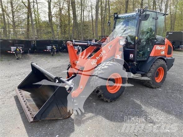 Kubota R640 Kolesové nakladače