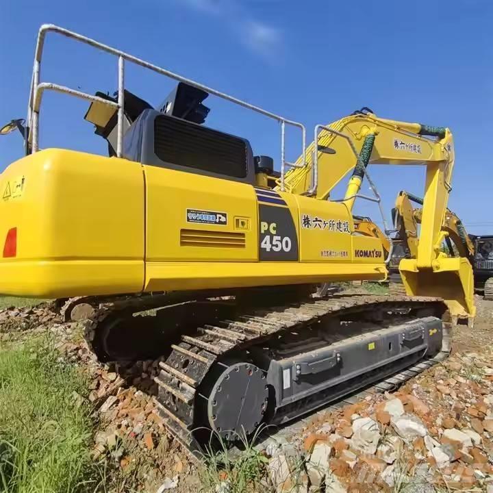 Komatsu PC 450 Pásové rýpadlá