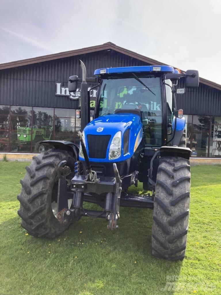 New Holland TS 115 A Traktory