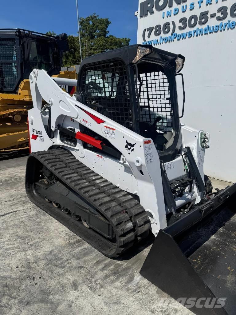 Bobcat T 740 Šmykom riadené nakladače