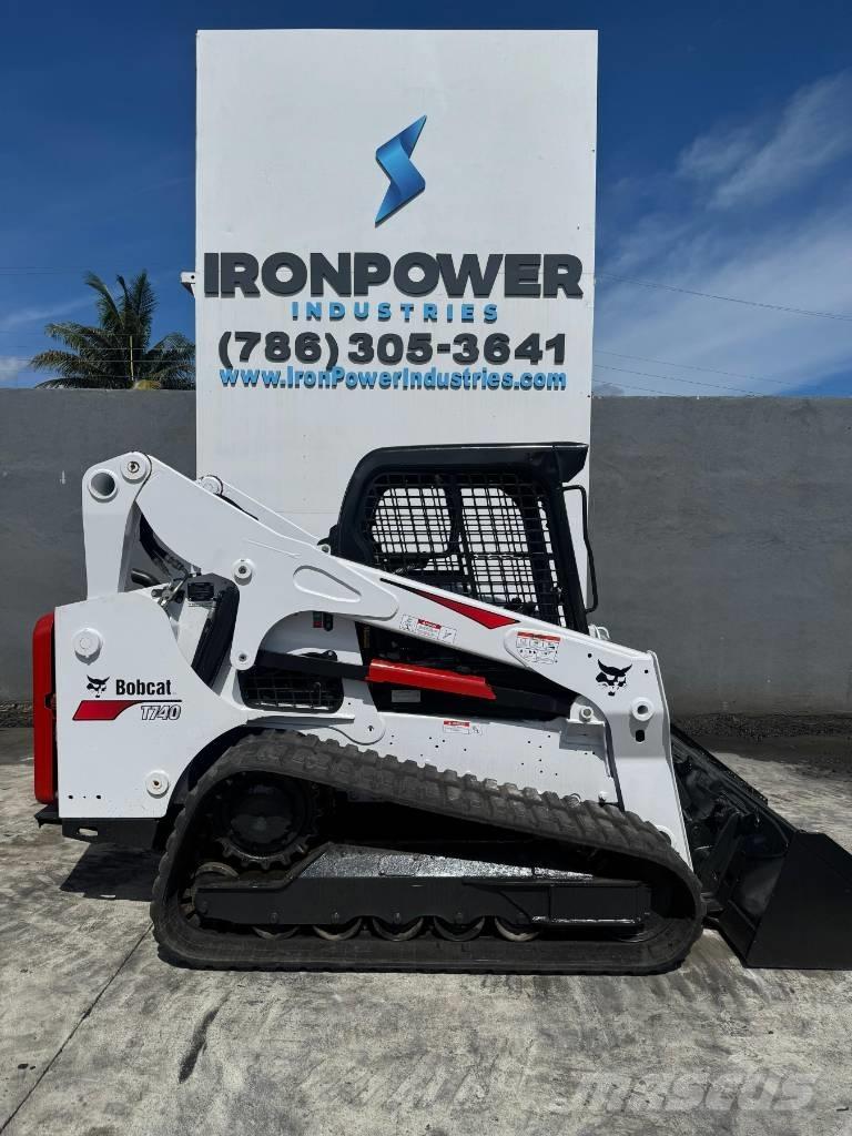 Bobcat T 740 Šmykom riadené nakladače