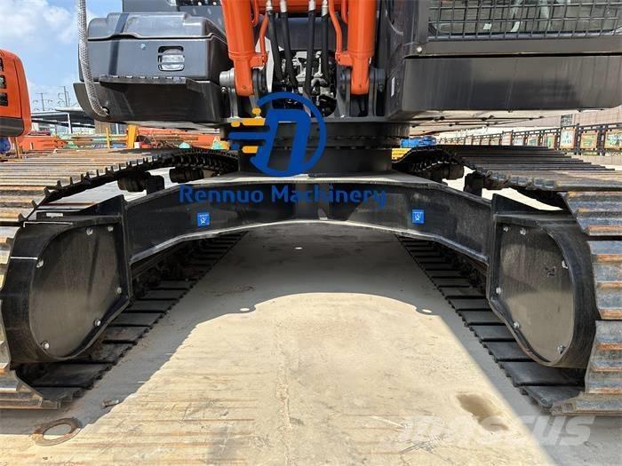 Hitachi ZX 200-3 Pásové rýpadlá