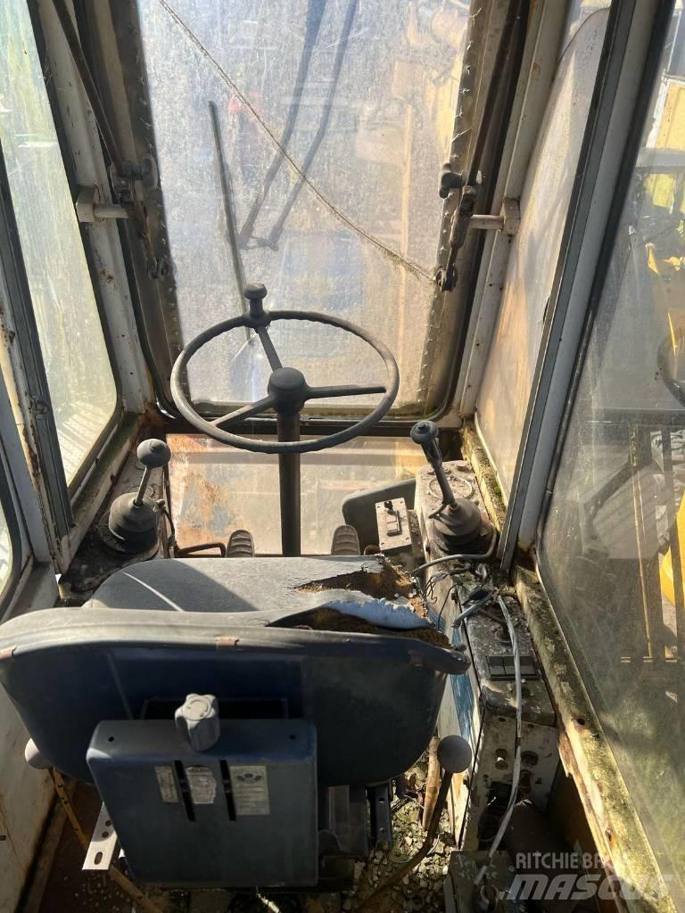 Liebherr 7951 Kolesové rýpadlá