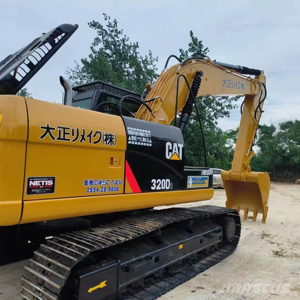 CAT 320 D 2 Midi rýpadlá 7 t - 12 t