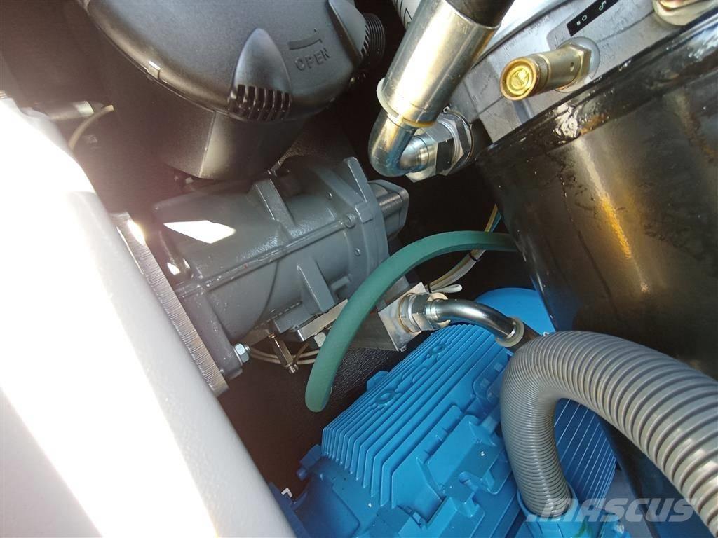  Mark MSB30/8 IVR Kompresory