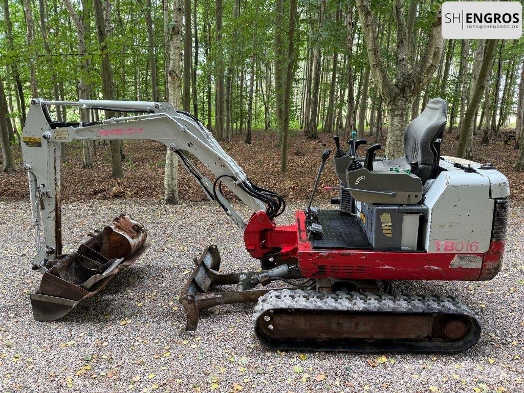 Takeuchi TB 016 Mini rýpadlá < 7t