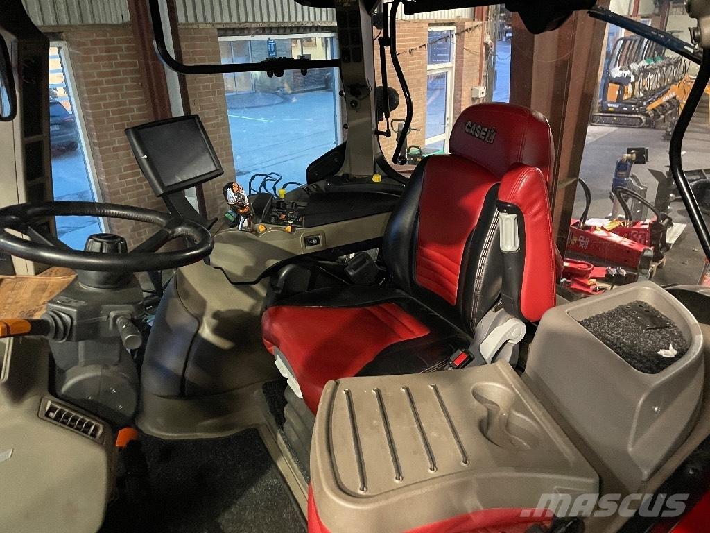 Case IH Puma 240 CVX Traktory