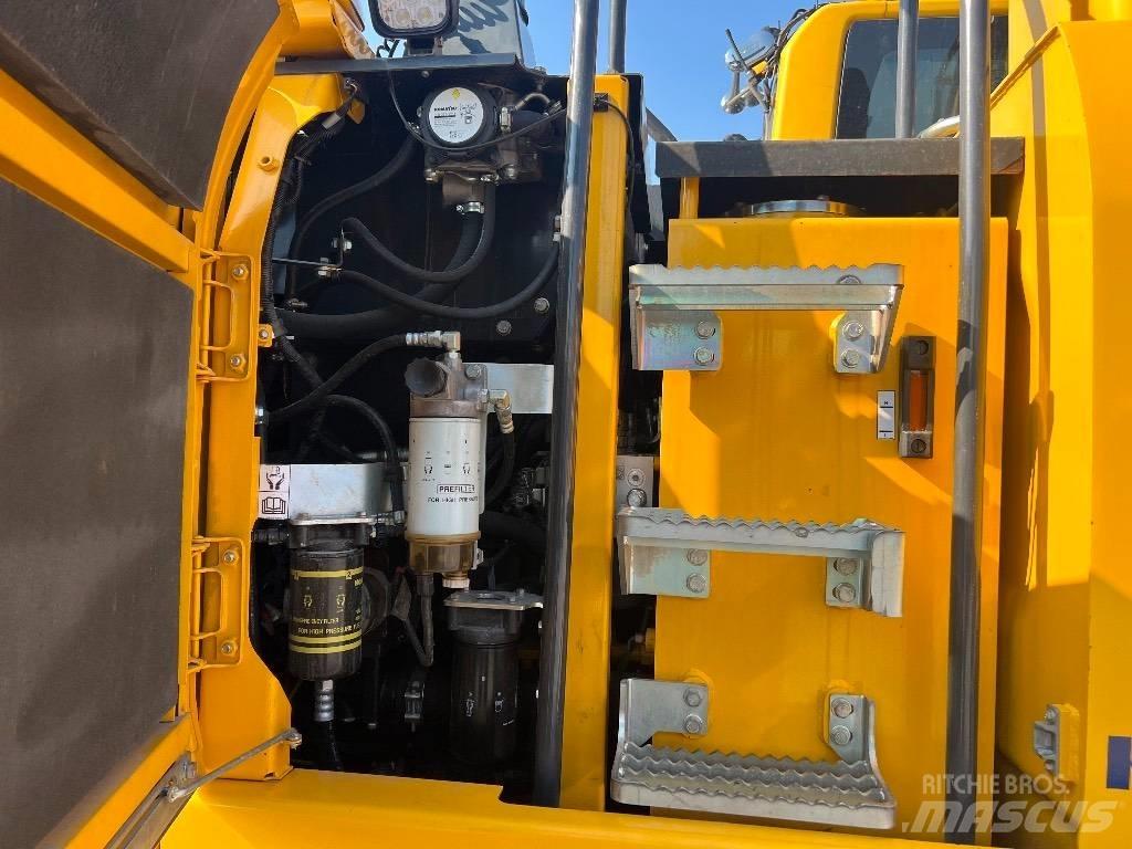 Komatsu PW 148-10 Kolesové rýpadlá